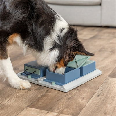 Trixie Dog Activity Poker Box 1 31X31 Cm